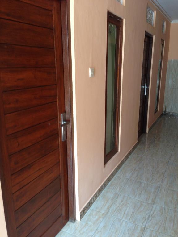 Cebluk Sari Apartment Ubud  Luaran gambar